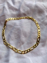 Load image into Gallery viewer, Classic Figaro Bracelet