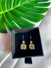 Load image into Gallery viewer, Celine Earrings