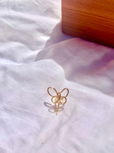 Load image into Gallery viewer, &quot;Butterfly&quot; Faux Nose Ring
