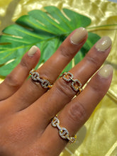 Load image into Gallery viewer, Diamond Chain Link Ring
